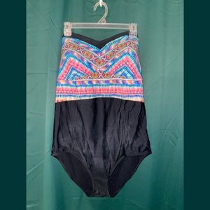 TORRID size 3 womens plus one piece strapless